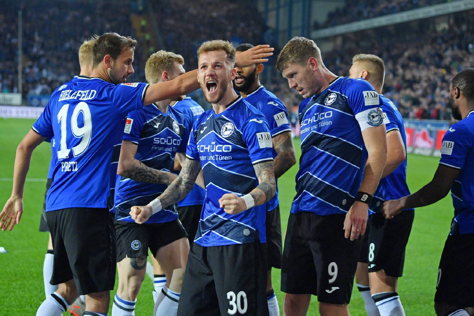 莱比锡红牛昨天比赛